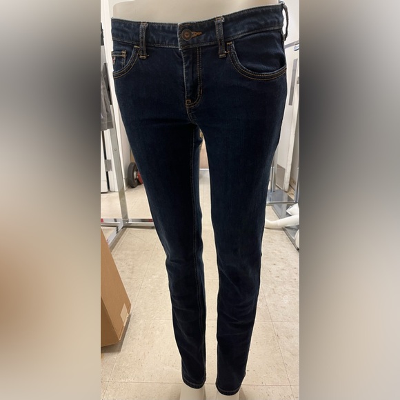 HOLLISTER LOW RISE STRAIGHT LEG JEANS, SIZE 7R (28/33) - Picture 2 of 6